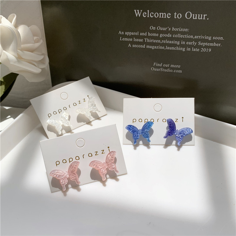 Earring Piercing Earrings Simple Stud Butterfly Animal Fashion Ladies Wedding party Girls Kpop White Vintage Alloy Kolczyki
Earring Piercing Earrings Simple Stud Butterfly Animal Fashion Ladies Wedding party Girls Kpop White Vintage Alloy Kolczyki