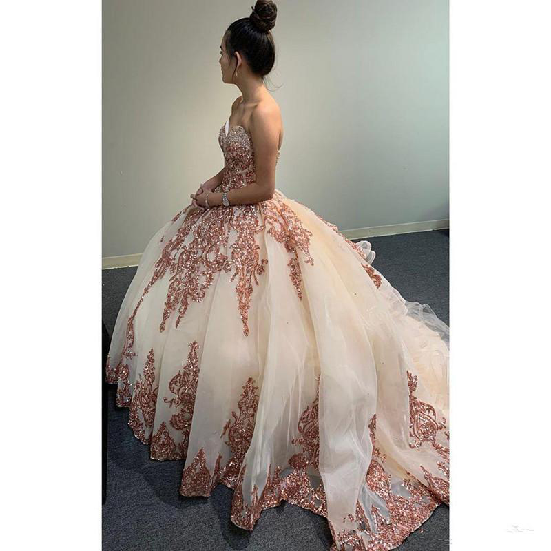 Luxurious Rose Gold Lace Beaded Quinceanera Prom Dresses Sparkly Sweetheart Evening Party Gown Sweet 16 Dress Vestido