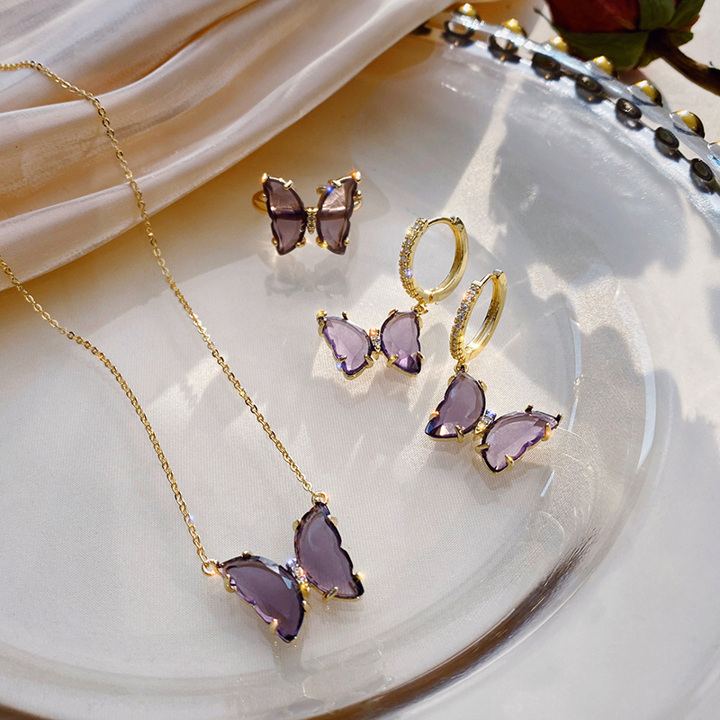 Purple Glass Butterfly Necklace Women Fashion Jewelry Gold Chain Animal Pendant Chic Choker Necklaces Girls Party Jewellery
Purple Glass Butterfly Necklace Women Fashion Jewelry Gold Chain Animal Pendant Chic Choker Necklaces Girls Party Jewellery
