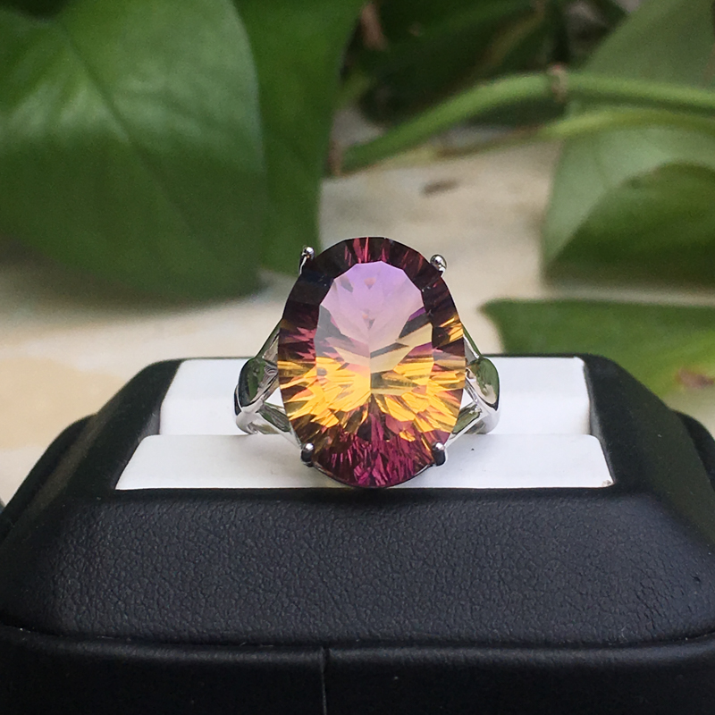 CSJ Elegant big size Ametrine quartz Ring oval12*16m cancave cut fine jewelry Wedding Engagement Bands for Women Lady Girl Gift
CSJ Elegant big size Ametrine quartz Ring oval12*16m cancave cut fine jewelry Wedding Engagement Bands for Women Lady Girl Gift