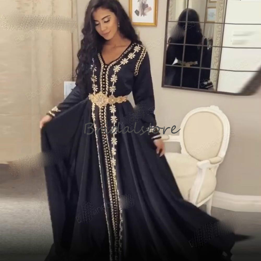 Vintage Morrocan Caftan Evening Dresses With Long Sleeves Elegant A Line Black Muslim Prom Dress 2021 Sexy V Neck Full Length Formal Dress