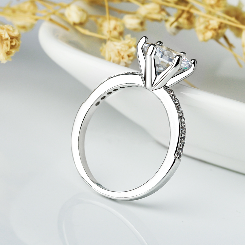 New Fashion Crystal Engagement Design Hot Sale Rings For Women White Zircon Cubic Elegant Ring Female Wedding Jewerly