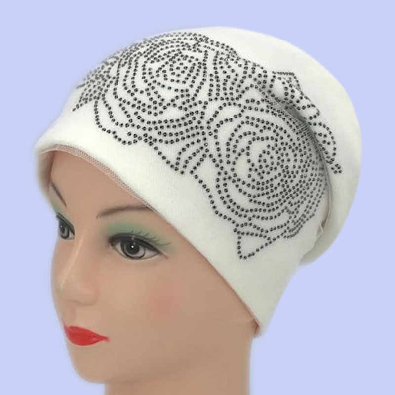 Women Winter new velvet hat, casual sports hat, soft lace knitted flower hat, Khaki
Women Winter new velvet hat, casual sports hat, soft lace knitted flower hat, Khaki