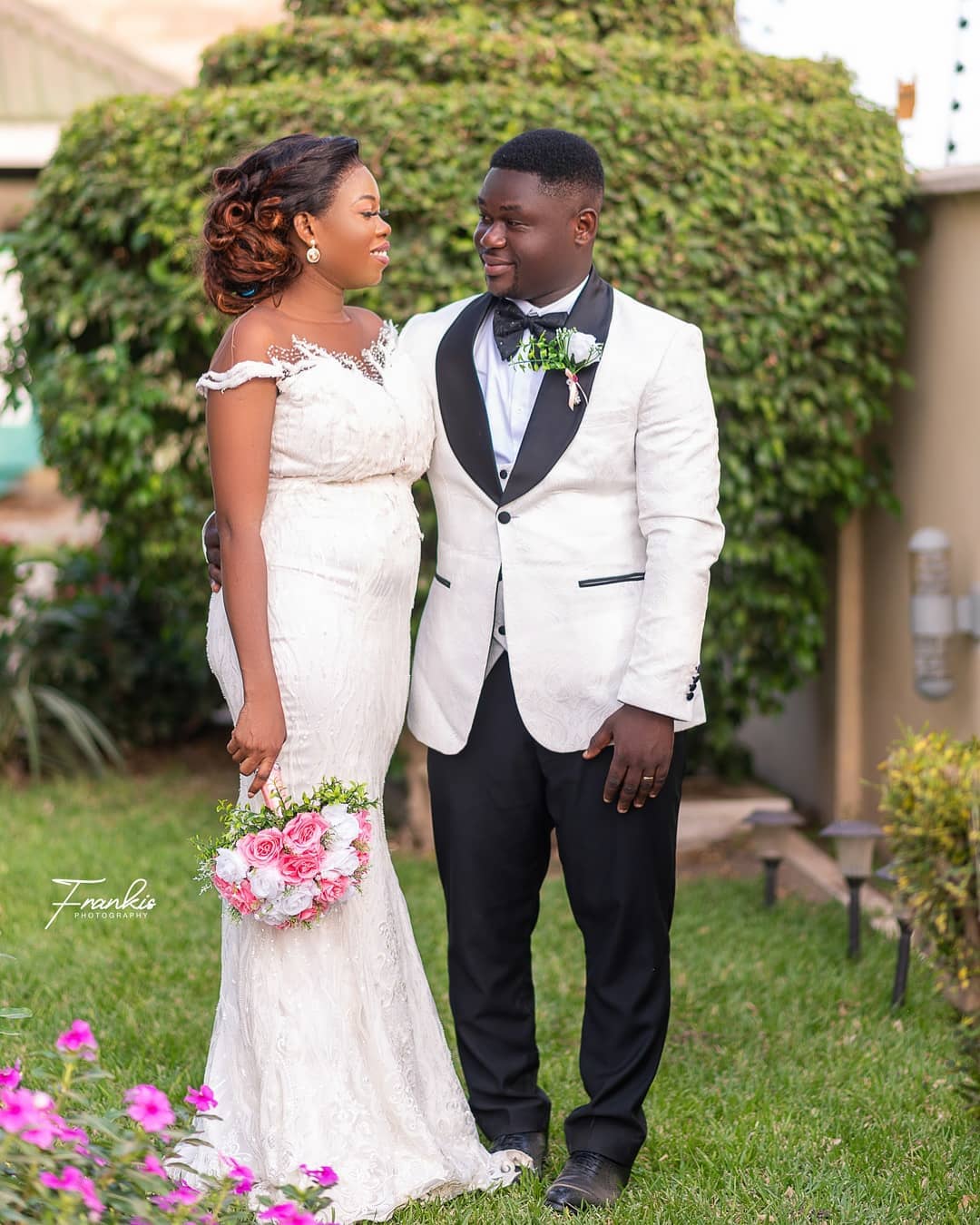 2020 Plus Size Arabic Aso Ebi Lace Beaded Luxurious Wedding Dresses Sheer Neck Bridal Dresses Mermaid Wedding Gowns ZJ955