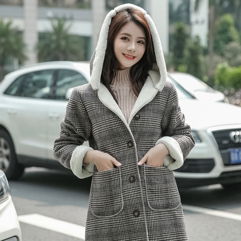 Fashion hooded Harajuku Overcoat Women Autumn & Winter Thick Warm Long-sleeved Plaid Casual Overcoat Brown Office Lady Long-coat
Fashion hooded Harajuku Overcoat Women Autumn & Winter Thick Warm Long-sleeved Plaid Casual Overcoat Brown Office Lady Long-coat