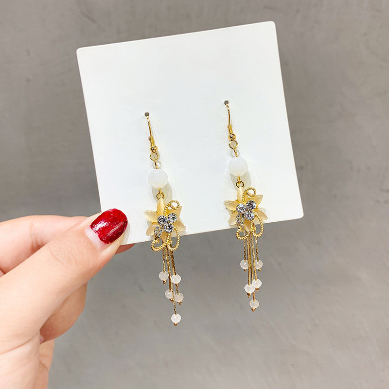 Dangle & Chandelier Dominated 2021 Vintage Style Korean Resin Flowers Drop Earrings Joker Long Tassel Water Women
Dangle & Chandelier Dominated 2021 Vintage Style Korean Resin Flowers Drop Earrings Joker Long Tassel Water Women