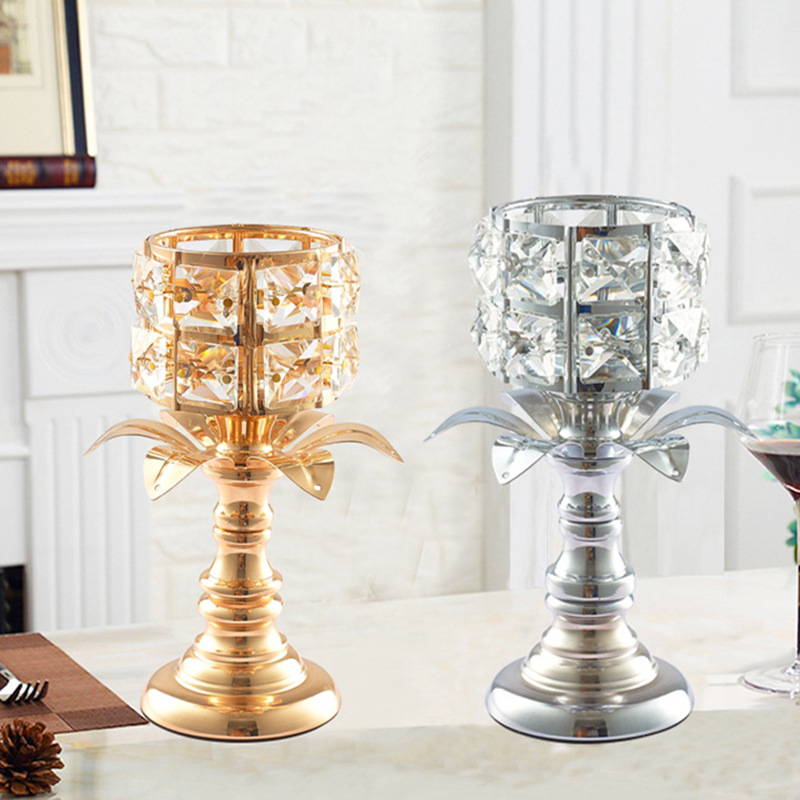 Vintage Romantic Crystal Candle Holder Weddig Party Dinner Table Hollow Out Candlestick
Vintage Romantic Crystal Candle Holder Weddig Party Dinner Table Hollow Out Candlestick