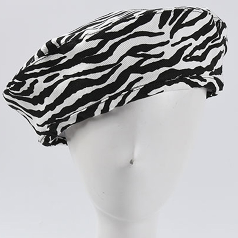 Fashion zebra pattern beret autumn and winter new casual all-match beret painter hat, White 
Fashion zebra pattern beret autumn and winter new casual all-match beret painter hat, White