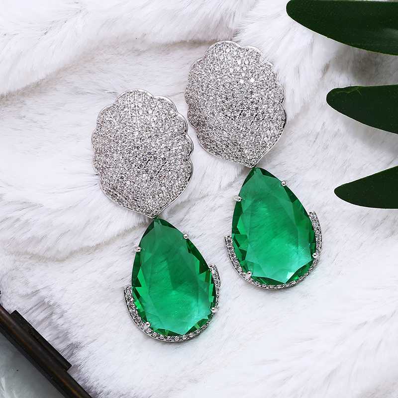 XIUMEIYIZU Large Water Drop Stone Earrings Luxury Leaves Design Paved Cubic Zirconia Gold Plating Women Dubai Banquet Jewelry
XIUMEIYIZU Large Water Drop Stone Earrings Luxury Leaves Design Paved Cubic Zirconia Gold Plating Women Dubai Banquet Jewelry