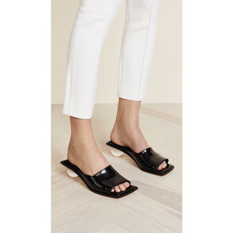 Crystal Ball Heel Slipper Muller Shoes Women Open Toe Black Real Leather 5cm Heel Transparent Shoes Femme Gladiator Sandal
Crystal Ball Heel Slipper Muller Shoes Women Open Toe Black Real Leather 5cm Heel Transparent Shoes Femme Gladiator Sandal