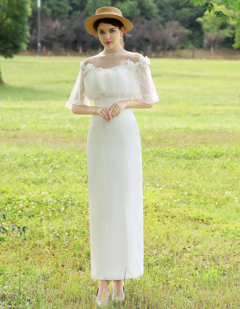 Puff sleeve soft satin light wedding dress bridal gowns vintage chic simple ShortSleeve Floor-Length wedding gowns, White
Puff sleeve soft satin light wedding dress bridal gowns vintage chic simple ShortSleeve Floor-Length wedding gowns, White