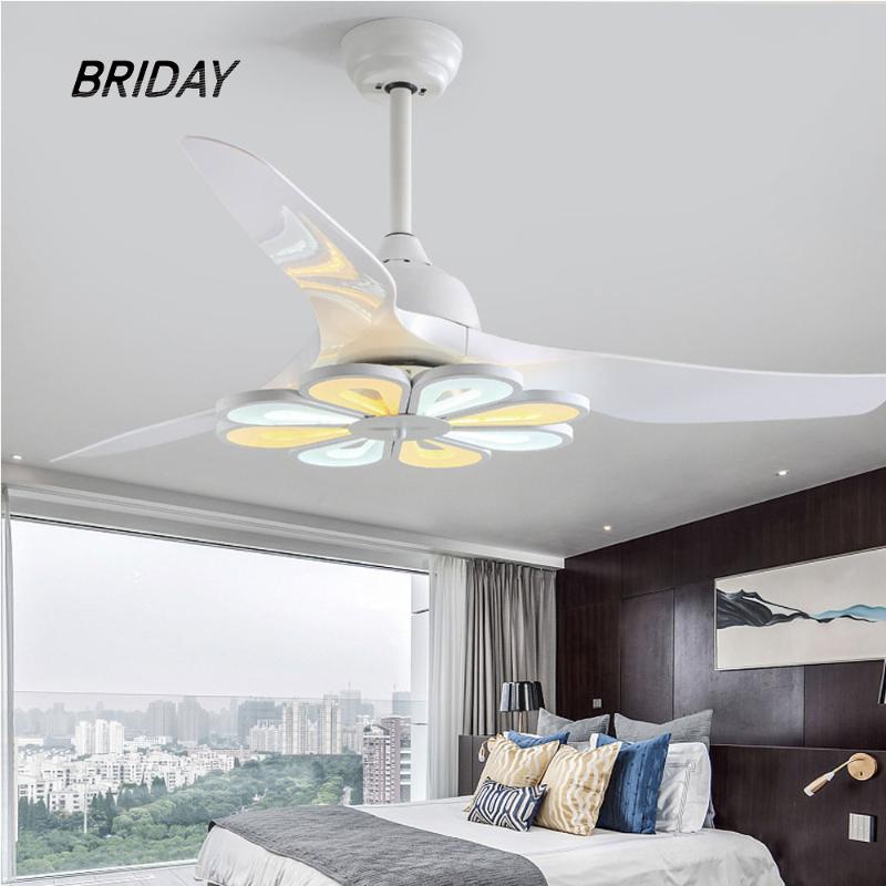 52 inch Ceiling fan lamp bedroom simple silent LED home living room dining room with remote control European style fans
52 inch Ceiling fan lamp bedroom simple silent LED home living room dining room with remote control European style fans