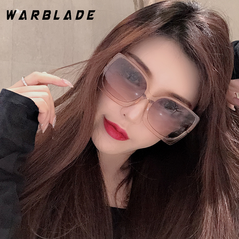 WarBLade Fashion Oversized Sunglasses Women Brand Designer Plastic Female Big Gradient Sun Glasses UV400 gafas de sol Eyewear
WarBLade Fashion Oversized Sunglasses Women Brand Designer Plastic Female Big Gradient Sun Glasses UV400 gafas de sol Eyewear
