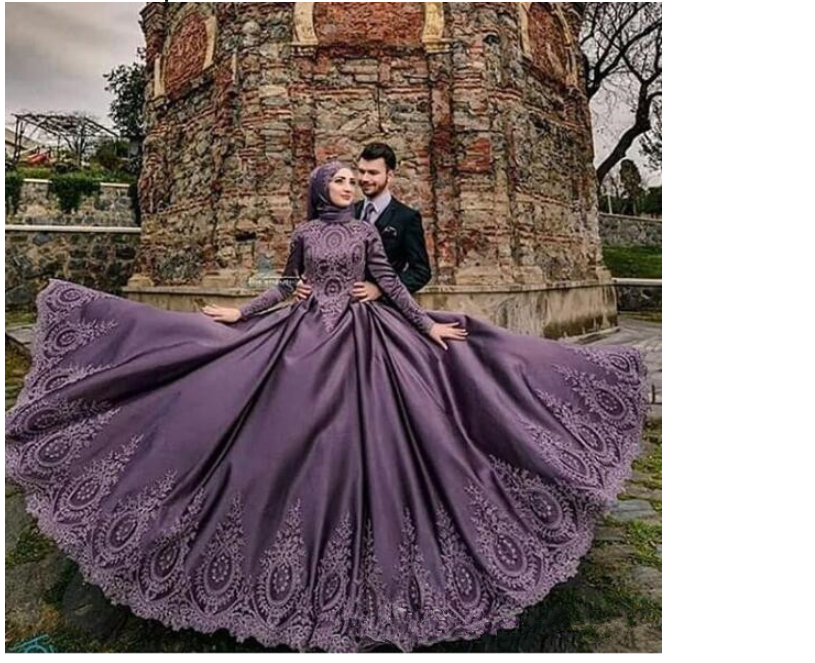 2020 gorgeous Arabic Purple Muslim Wedding Dress Turkish Lace Applique high neck Islamic Bridal Dresses Long Sleeve Wedding Gown, Red
2020 gorgeous Arabic Purple Muslim Wedding Dress Turkish Lace Applique high neck Islamic Bridal Dresses Long Sleeve Wedding Gown, Red