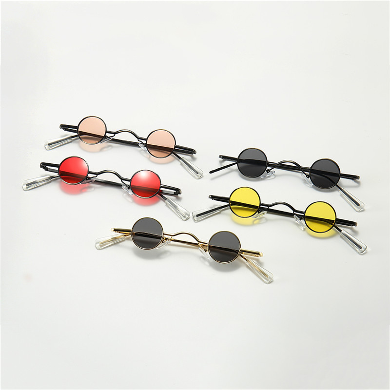 Sunglasses Women/Men Small Frame Round Brand Designer Glasses Female Driving Eyewear Classic Sun
Sunglasses Women/Men Small Frame Round Brand Designer Glasses Female Driving Eyewear Classic Sun