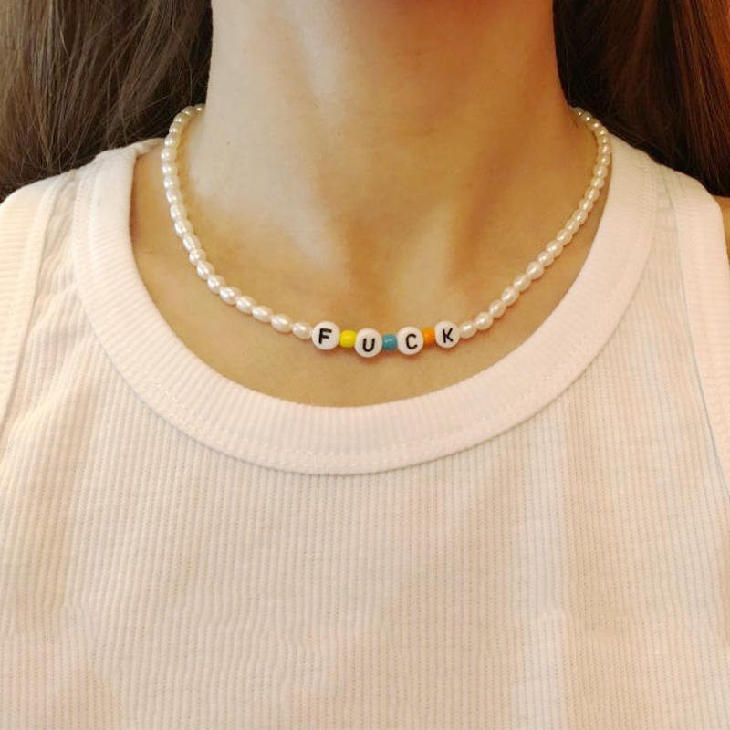 Fashion classic pearl beaded necklace real freshwater pearl name jewelry English letter choker handmade unique gift for friends
Fashion classic pearl beaded necklace real freshwater pearl name jewelry English letter choker handmade unique gift for friends