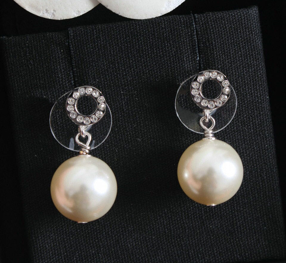 Have stamp fashion MINI letter diamond pearl earrings aretes orecchini for women party wedding lovers gift jewelry engagement with box
Have stamp fashion MINI letter diamond pearl earrings aretes orecchini for women party wedding lovers gift jewelry engagement with box