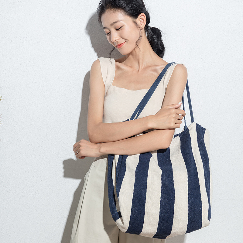 Summer Canvas Shopper Bag Striped Rainbow Prints Beach Bags Tote Women Ladies Girls Shoulder bag Casual Shopping Handbag, Black
Summer Canvas Shopper Bag Striped Rainbow Prints Beach Bags Tote Women Ladies Girls Shoulder bag Casual Shopping Handbag, Black
