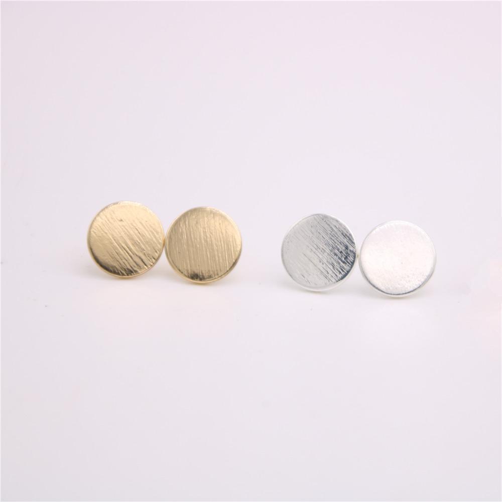 Fashion boutique round cakes stud earrings Manual drawing circle stud earrings Personality of female high quality stud earrings for women
Fashion boutique round cakes stud earrings Manual drawing circle stud earrings Personality of female high quality stud earrings for women