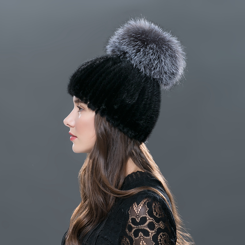 LTGFUR 2020 Real Sliver Fur Hat Female Natural Winter Hats For Women Rose Rhinestones Patchwork Mix Color Beanies, 003
LTGFUR 2020 Real Sliver Fur Hat Female Natural Winter Hats For Women Rose Rhinestones Patchwork Mix Color Beanies, 003