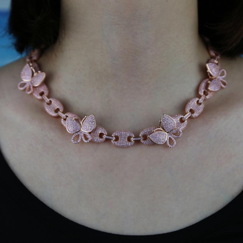 15" 16" iced out Pink CZ Butterfly Choker Necklace for Hip hop Fashion Punk women Coffee Bean Link Chain party Jewelry wholesale
15" 16" iced out Pink CZ Butterfly Choker Necklace for Hip hop Fashion Punk women Coffee Bean Link Chain party Jewelry wholesale