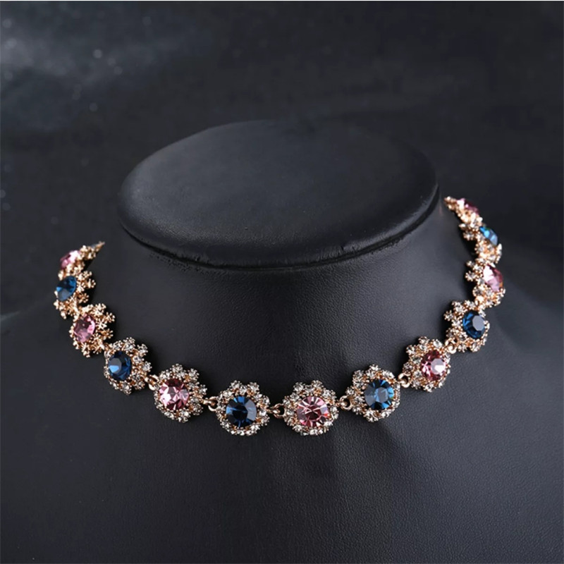 Europe and America best fashion personality leaf pendant drop-shaped glass leaf necklace woman jewelry wholesale
Europe and America best fashion personality leaf pendant drop-shaped glass leaf necklace woman jewelry wholesale
