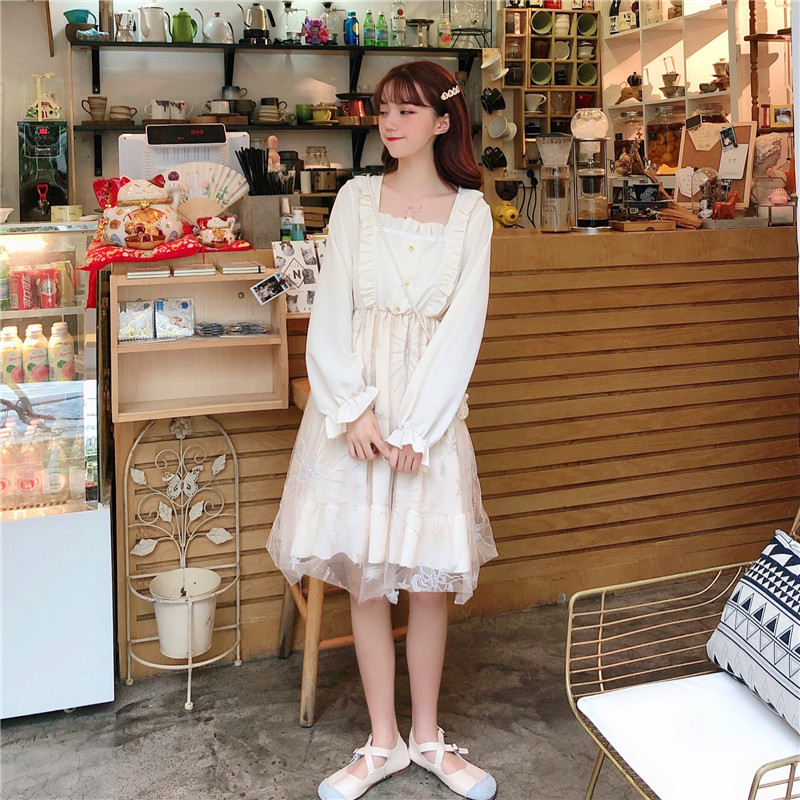 2021 New Dressed Short Womenn Style Sweet Frilly Long Sleeves Knitted Mesh Embroidered Pink Fairy Dress in IYZ4
2021 New Dressed Short Womenn Style Sweet Frilly Long Sleeves Knitted Mesh Embroidered Pink Fairy Dress in IYZ4