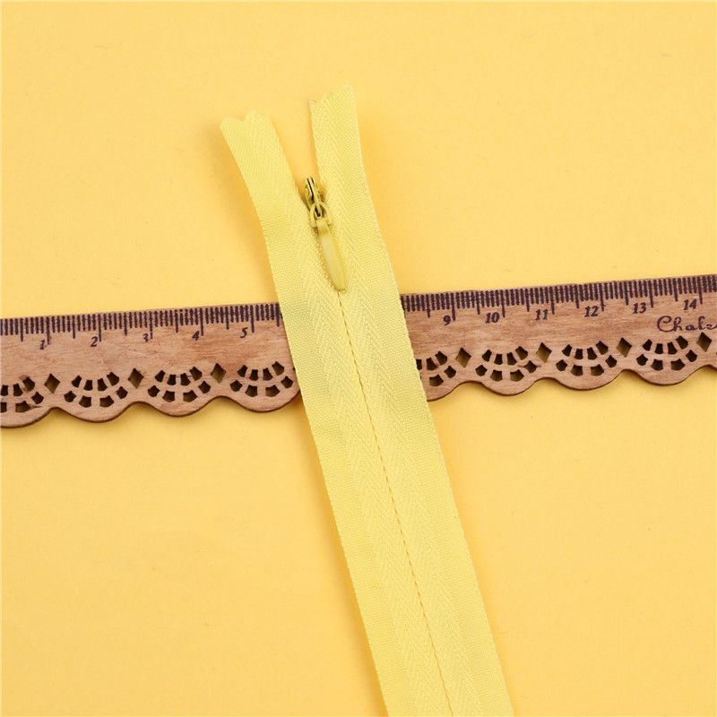 Nylon Zippers for Sewing 100pcs Mixed Nylon Coil Zippers Colorful Sewing Zippers for Tailor Sewing Crafts 30 Assorted Colors