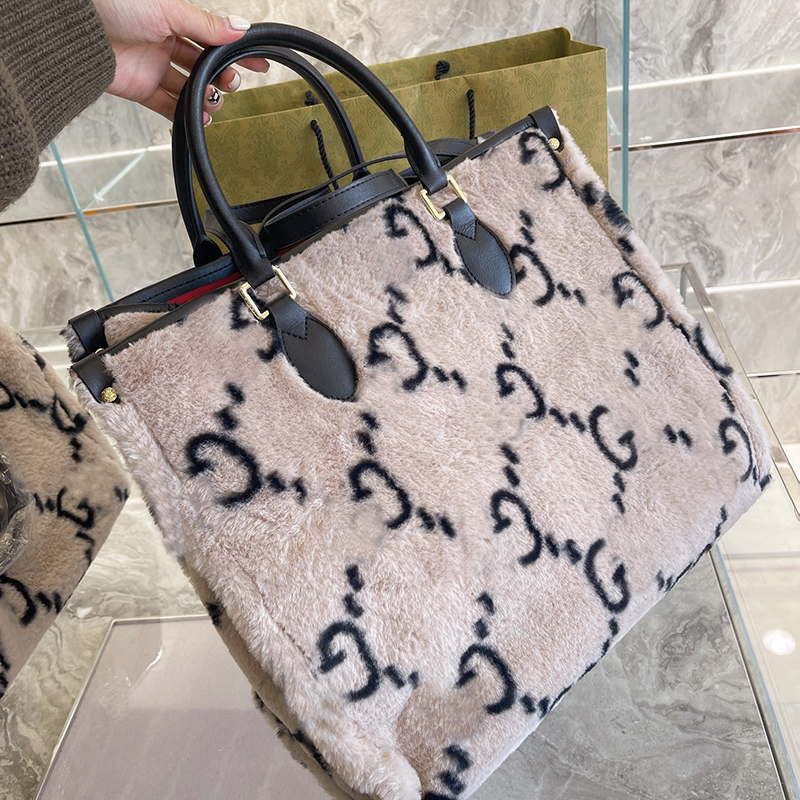 Designer Bags Classic Printing Handbags,soft nap,large capacity ,High Quality totes Wallet
Designer Bags Classic Printing Handbags,soft nap,large capacity ,High Quality totes Wallet
