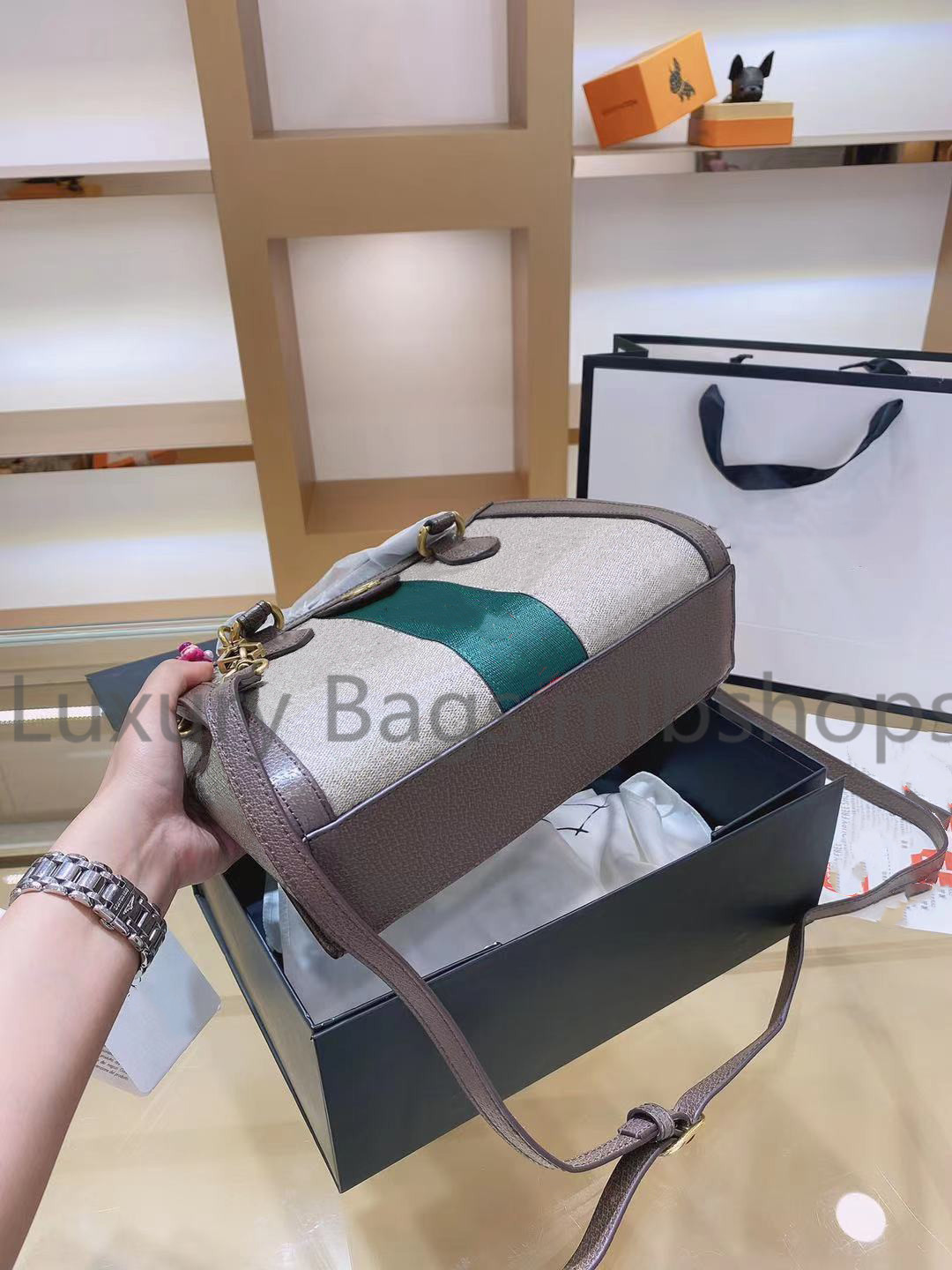 Luxurys designers bags G Fashion womens CrossBody Canvas Flap Printed Handbag ladies Shoulder Bags purse Casual Clutch Tote 2023 Han, No bags
Luxurys designers bags G Fashion womens CrossBody Canvas Flap Printed Handbag ladies Shoulder Bags purse Casual Clutch Tote 2023 Han, No bags