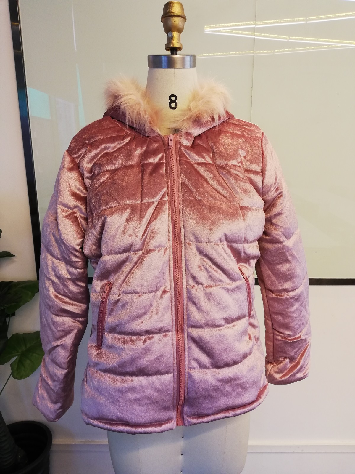 Women Cotton Padded Jackets Gray Pink Hood Fur Collar Thick Fashion Basic Snow Outerwear Winter Velvet Jacket Coat Plus Size