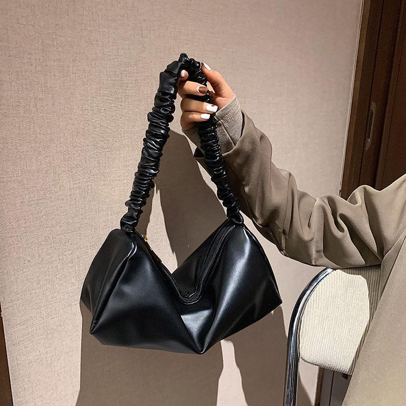 Brand Designer PU Leather Women's Shoulder Bag Fashion Simple Handbag Small Baguette Crossbody Bag, Black
Brand Designer PU Leather Women's Shoulder Bag Fashion Simple Handbag Small Baguette Crossbody Bag, Black