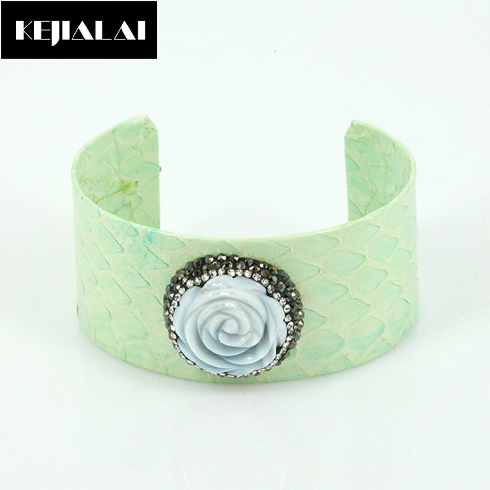 Fashion Python Leather Bangle Natural Stone Flower Charm Snake Skin Pave with Rhinestone Open Cuff Adjustable Bracelet Best Gift 
Fashion Python Leather Bangle Natural Stone Flower Charm Snake Skin Pave with Rhinestone Open Cuff Adjustable Bracelet Best Gift