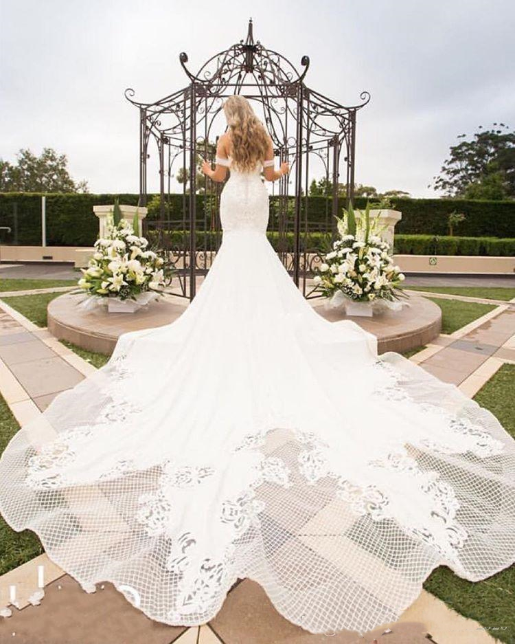Sexy Long Train Mermaid Wedding Dresses Off The Shoulder Lace Appliques Pearls Beaded Backless Chapel Length Custom Plus Size Bridal Gowns