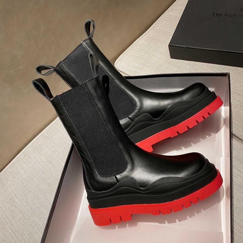 Bottes femme new winter shoes women's ankle boots genuine leather thick bottom motorcycle boots mixed color ankle, Black
Bottes femme new winter shoes women's ankle boots genuine leather thick bottom motorcycle boots mixed color ankle, Black