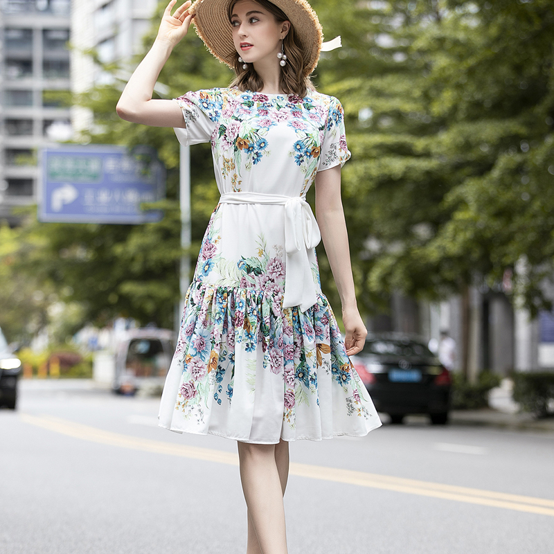 2021 European Floral Style Impression As Ladies Short Sleeve-neck Summer Retro Swing 50s 60s Dress High Quality Party P22k, Multiple
2021 European Floral Style Impression As Ladies Short Sleeve-neck Summer Retro Swing 50s 60s Dress High Quality Party P22k, Multiple