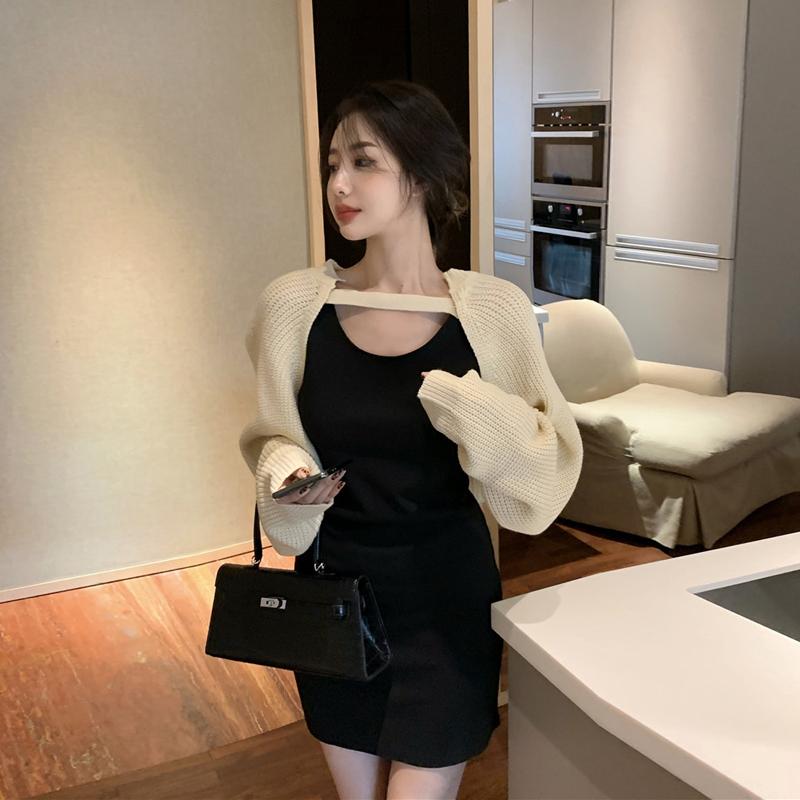 Fancy Cape Style Cardigan Women Sweater Short Knitted Top Sexy Girl Fashion Autumn Pull Femme Jersey Mujer, Dress
Fancy Cape Style Cardigan Women Sweater Short Knitted Top Sexy Girl Fashion Autumn Pull Femme Jersey Mujer, Dress