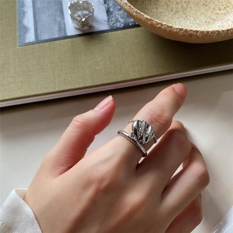 RUIYI Real 925 Sterling Silver Minimalist Women Fashion Speical-shaped Rings Korean Style Girl Shell Shape Irregular Chic Rings1
RUIYI Real 925 Sterling Silver Minimalist Women Fashion Speical-shaped Rings Korean Style Girl Shell Shape Irregular Chic Rings1