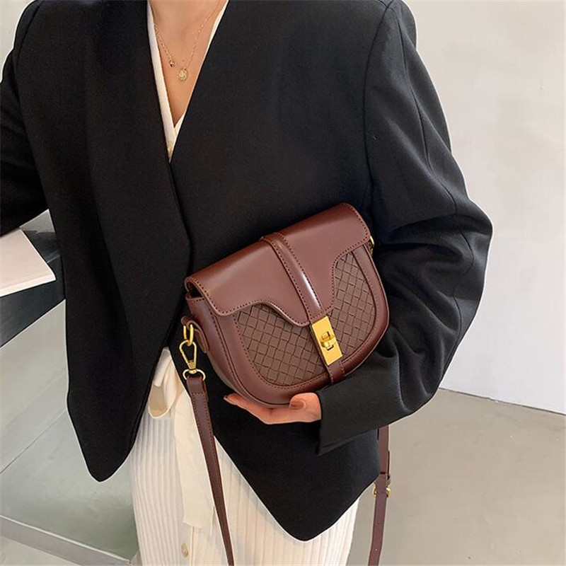 2020 Fashion Saddle Bags 4 High Shoulder Crossbody Quality Purses Handbags Newest Colors Tote Tfdcj Womens Bag Bag Vintage Lady Oergu, Red
2020 Fashion Saddle Bags 4 High Shoulder Crossbody Quality Purses Handbags Newest Colors Tote Tfdcj Womens Bag Bag Vintage Lady Oergu, Red