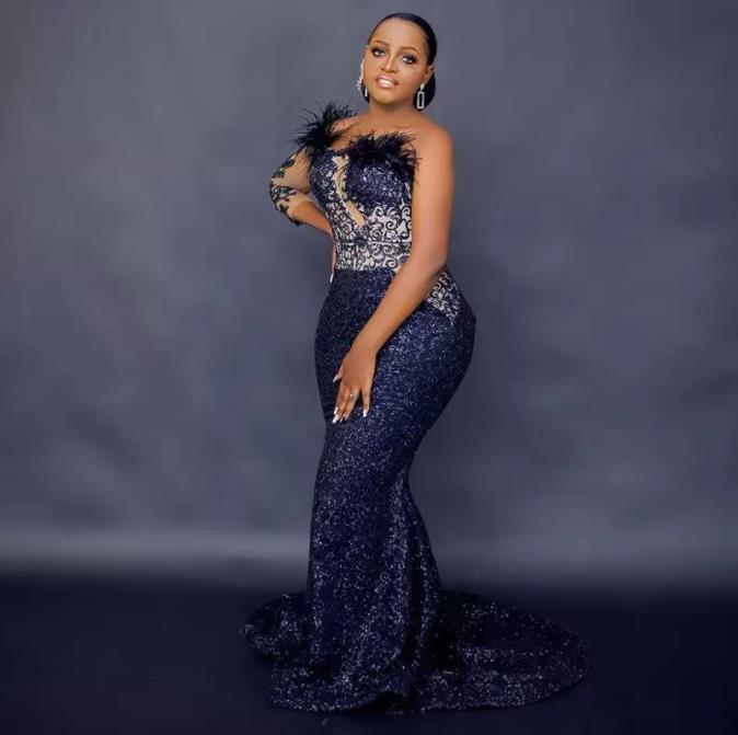 Glitter Feather Navy Blue Mermaid Evening Dresses plus size african aso ebi Appliques Sequined Prom Dress One Shoulder Trumpet Robe De Soriee