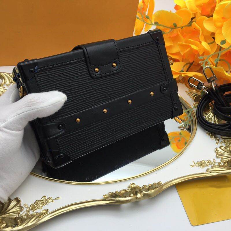 2021 luxury party Handbag Real Leather Bag Fashion Women's shoulder bag small case wallet, See chart
2021 luxury party Handbag Real Leather Bag Fashion Women's shoulder bag small case wallet, See chart