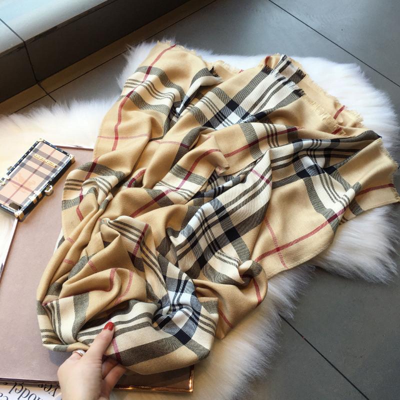 Navy Blue Gold Long Scarves Printed For Women Winter Fashion Luxury Cashmere Wraps Ladies Fall Neck Head Scarf
Navy Blue Gold Long Scarves Printed For Women Winter Fashion Luxury Cashmere Wraps Ladies Fall Neck Head Scarf