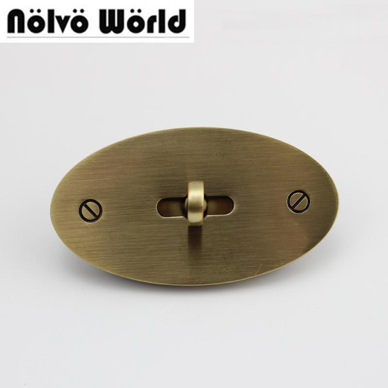 10pcs 72*40mm Big turn lock standard Brush Antique Silver Color for bolsas bag twist lock luggage closured locks
10pcs 72*40mm Big turn lock standard Brush Antique Silver Color for bolsas bag twist lock luggage closured locks
