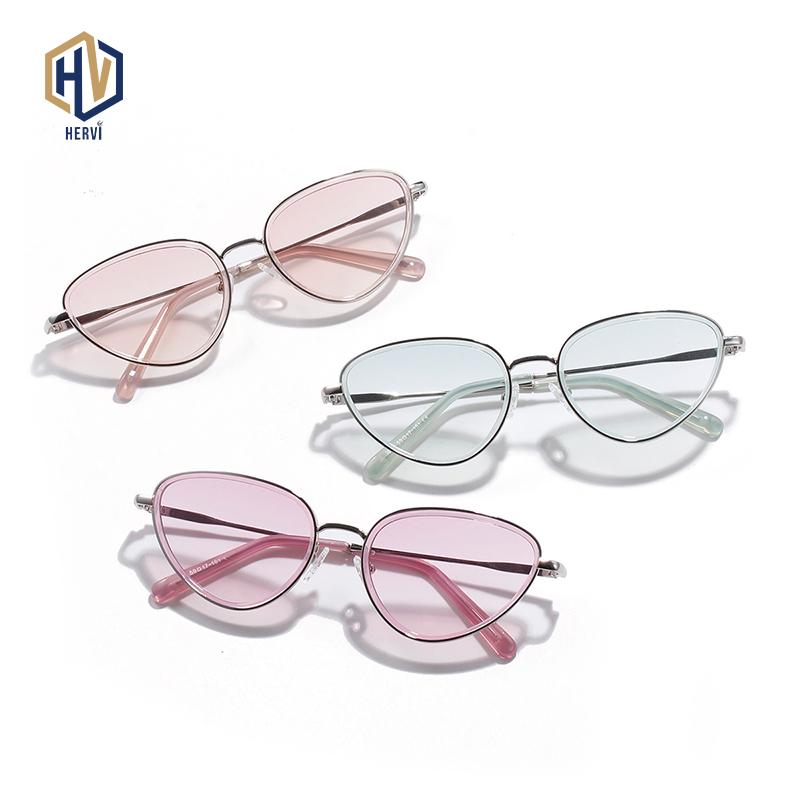 Sunglasses Fashion Vintage Ladies Cat Eye Women Brand Designer Metal Luxury Rose Gold Mirror Sun Glasses Female UV400 
Sunglasses Fashion Vintage Ladies Cat Eye Women Brand Designer Metal Luxury Rose Gold Mirror Sun Glasses Female UV400