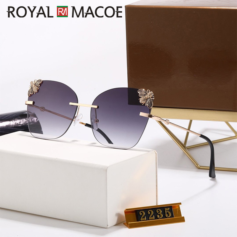 2020 New Fashion Lady Oversize Rimless Square Sunglasses Women Men Small Bee Gradient Sun Glasses Female UV400
2020 New Fashion Lady Oversize Rimless Square Sunglasses Women Men Small Bee Gradient Sun Glasses Female UV400