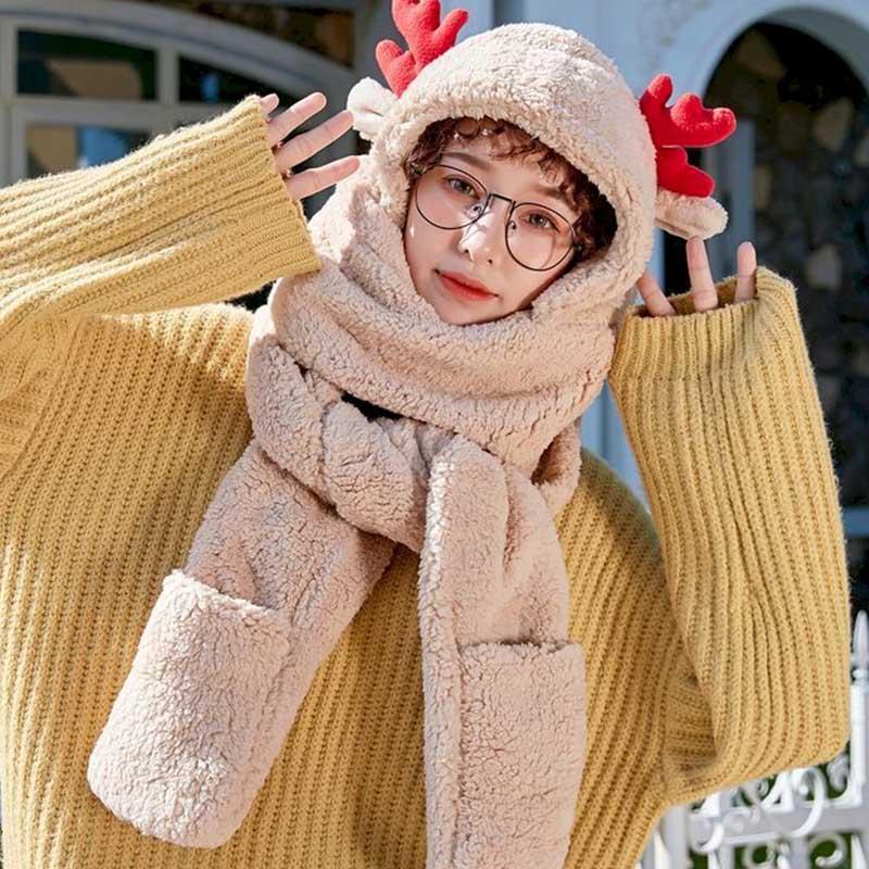 All-match ear protection caps cute antlers Christmas gifts warm autumn and winter women's hats scarf gloves hat 2020 new, Beige
All-match ear protection caps cute antlers Christmas gifts warm autumn and winter women's hats scarf gloves hat 2020 new, Beige