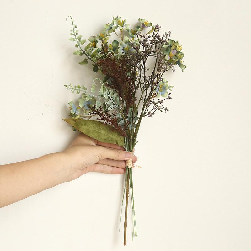 Artificial Wedding Bouquet For Home Office Decoration Romantic Simulated Flower Branches Accessories1
Artificial Wedding Bouquet For Home Office Decoration Romantic Simulated Flower Branches Accessories1