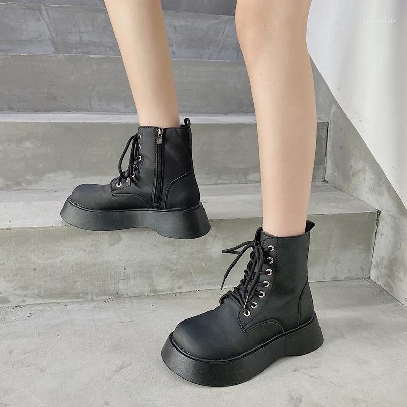 Fashion Motorcycle Platform Boots Women Thick Sole Round Toe PU Leather Ankle Boots Woman 2020 Autumn Lace Up Black Botas1, Bright black
Fashion Motorcycle Platform Boots Women Thick Sole Round Toe PU Leather Ankle Boots Woman 2020 Autumn Lace Up Black Botas1, Bright black