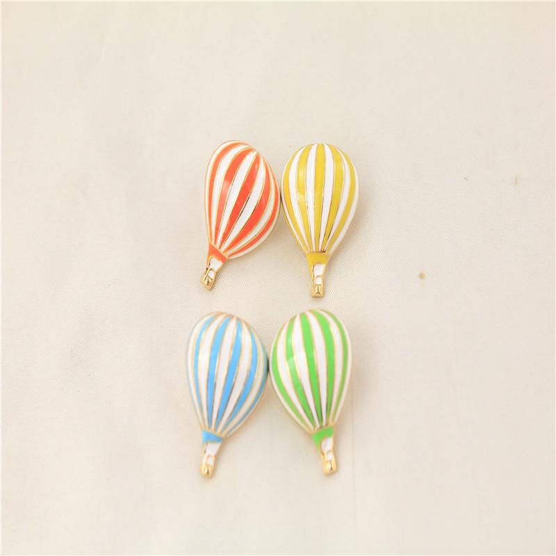 Pins, Brooches Fashion Ladies Jewelry Pin Air Balloon Cute Badge Corsage Brooch Female Men Wild Accessories Trend Boys
Pins, Brooches Fashion Ladies Jewelry Pin Air Balloon Cute Badge Corsage Brooch Female Men Wild Accessories Trend Boys
