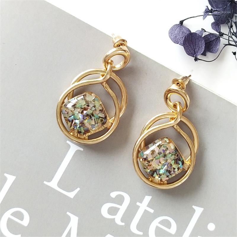 Temperament geometrical irregular square pendant earrings women jewelry 2020 Creative fashion shell resin earring earrings jewel1
Temperament geometrical irregular square pendant earrings women jewelry 2020 Creative fashion shell resin earring earrings jewel1
